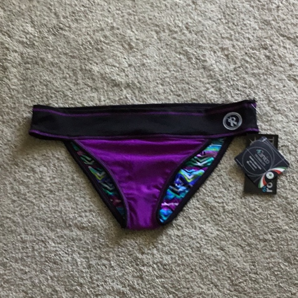 NWT Rox Beach Volleyball Bikini